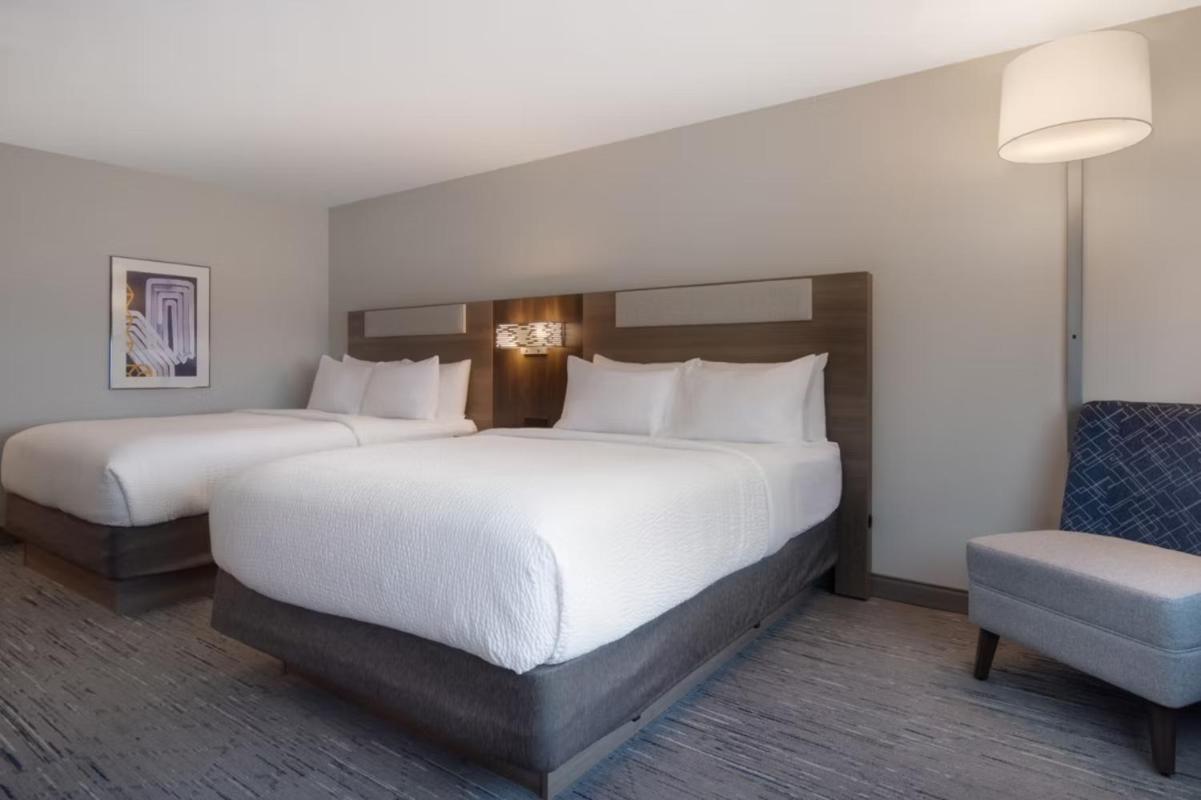 holiday inn express and suites oscoda an ihg hotel