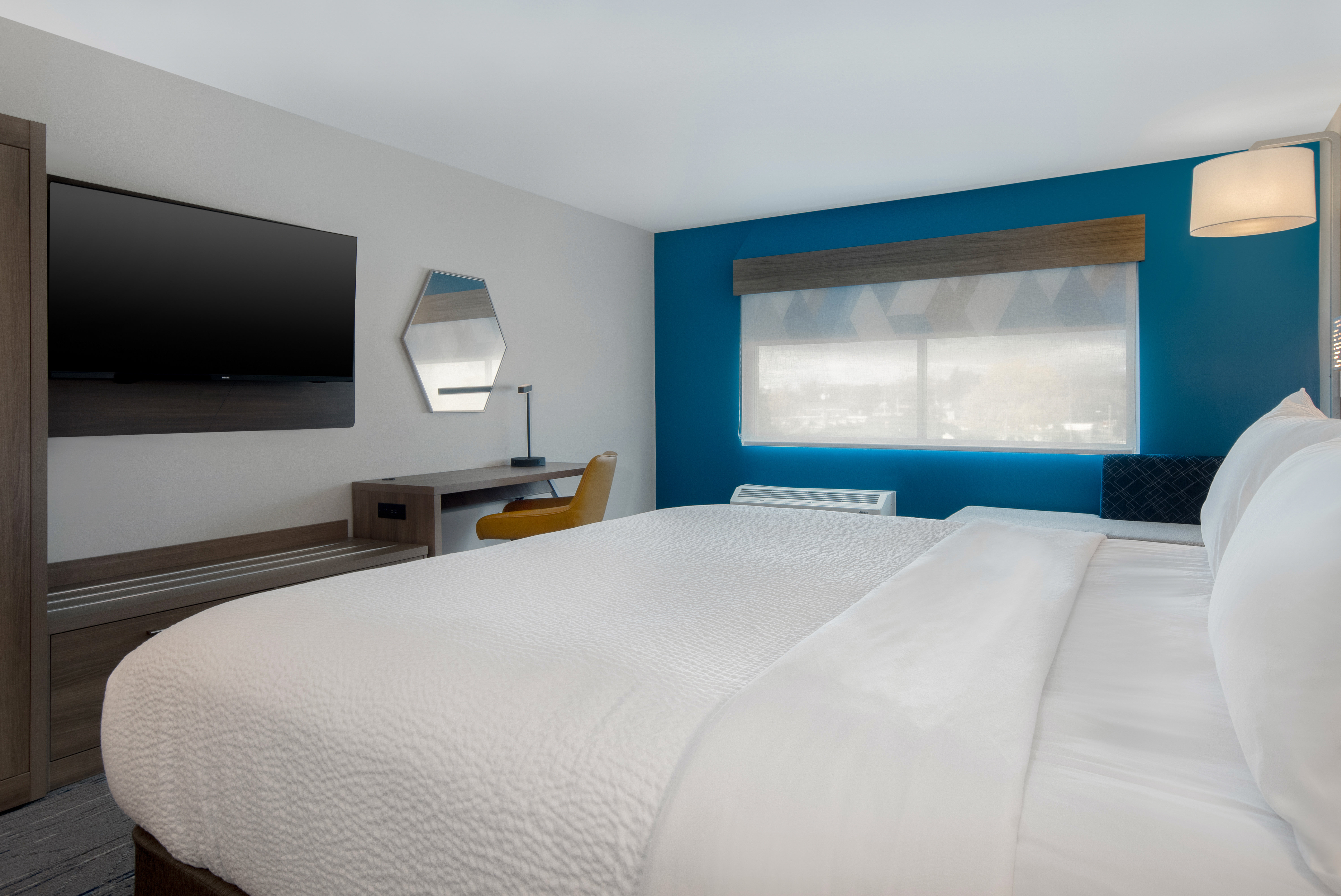 holiday inn express and suites oscoda an ihg hotel