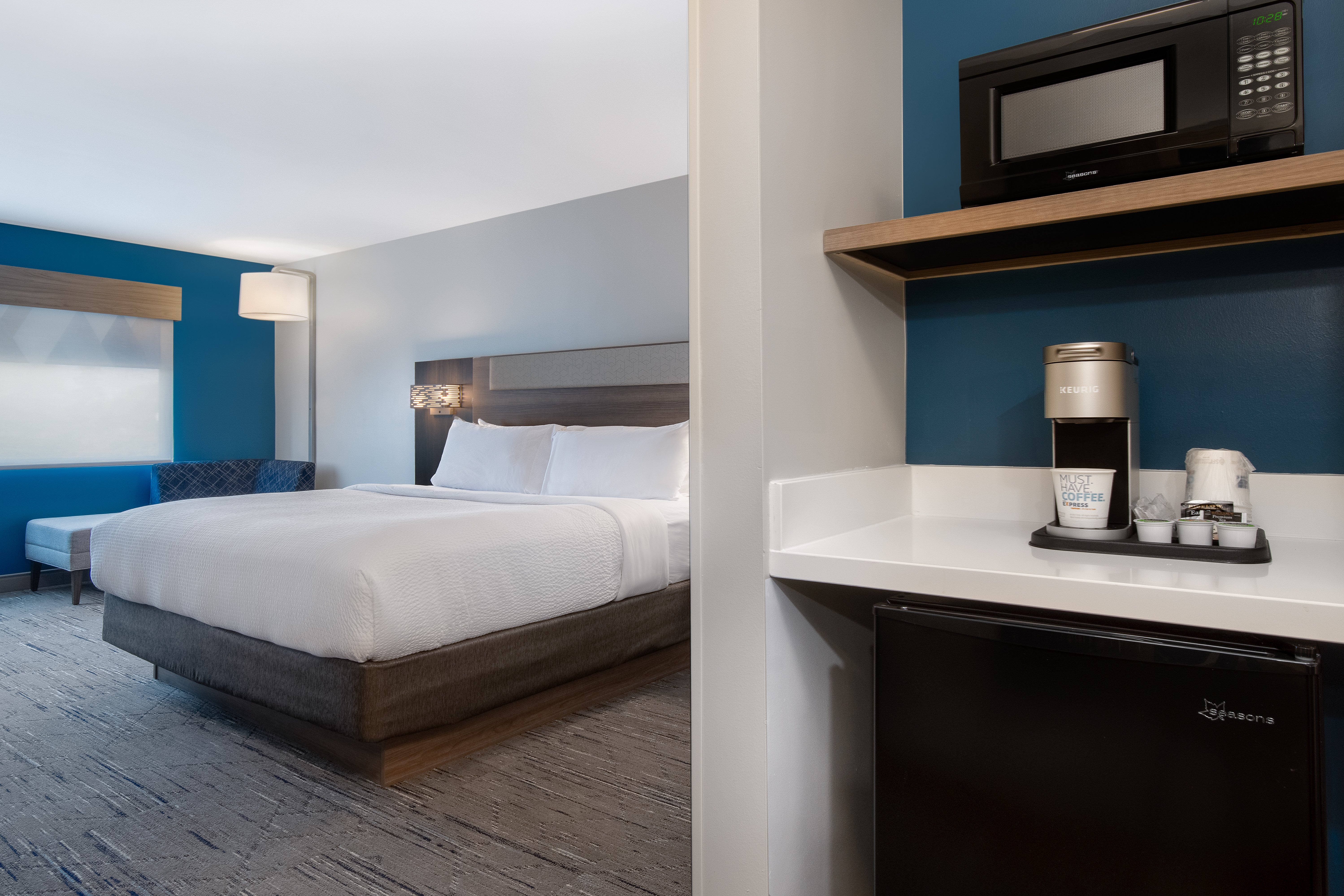 holiday inn express and suites oscoda an ihg hotel