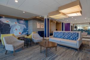 holiday inn express and suites oscoda an ihg hotel
