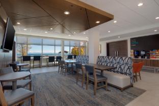 holiday inn express and suites oscoda an ihg hotel