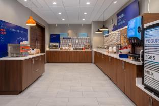 holiday inn express and suites oscoda an ihg hotel