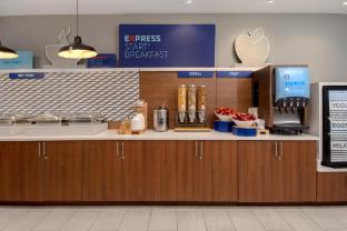 holiday inn express and suites oscoda an ihg hotel