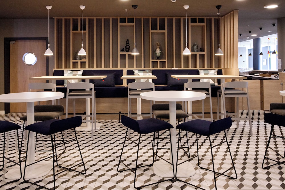holiday inn express bochum an ihg hotel