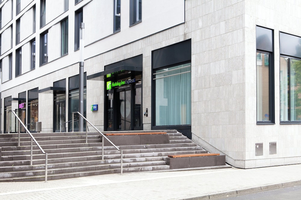 holiday inn express bochum an ihg hotel