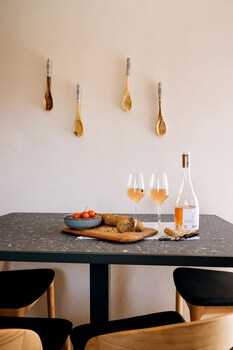 mirthea suites