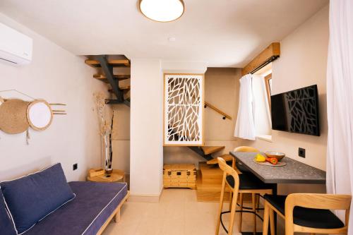 mirthea suites
