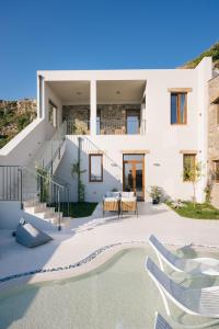 mirthea suites