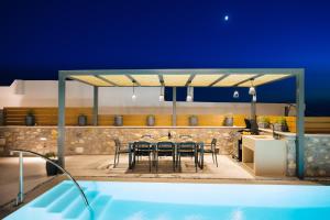 mirthea suites