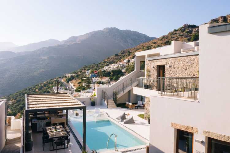 mirthea suites