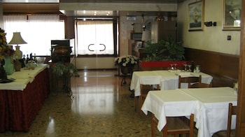 hotel corone