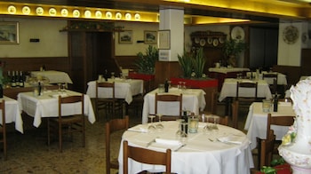 hotel corone