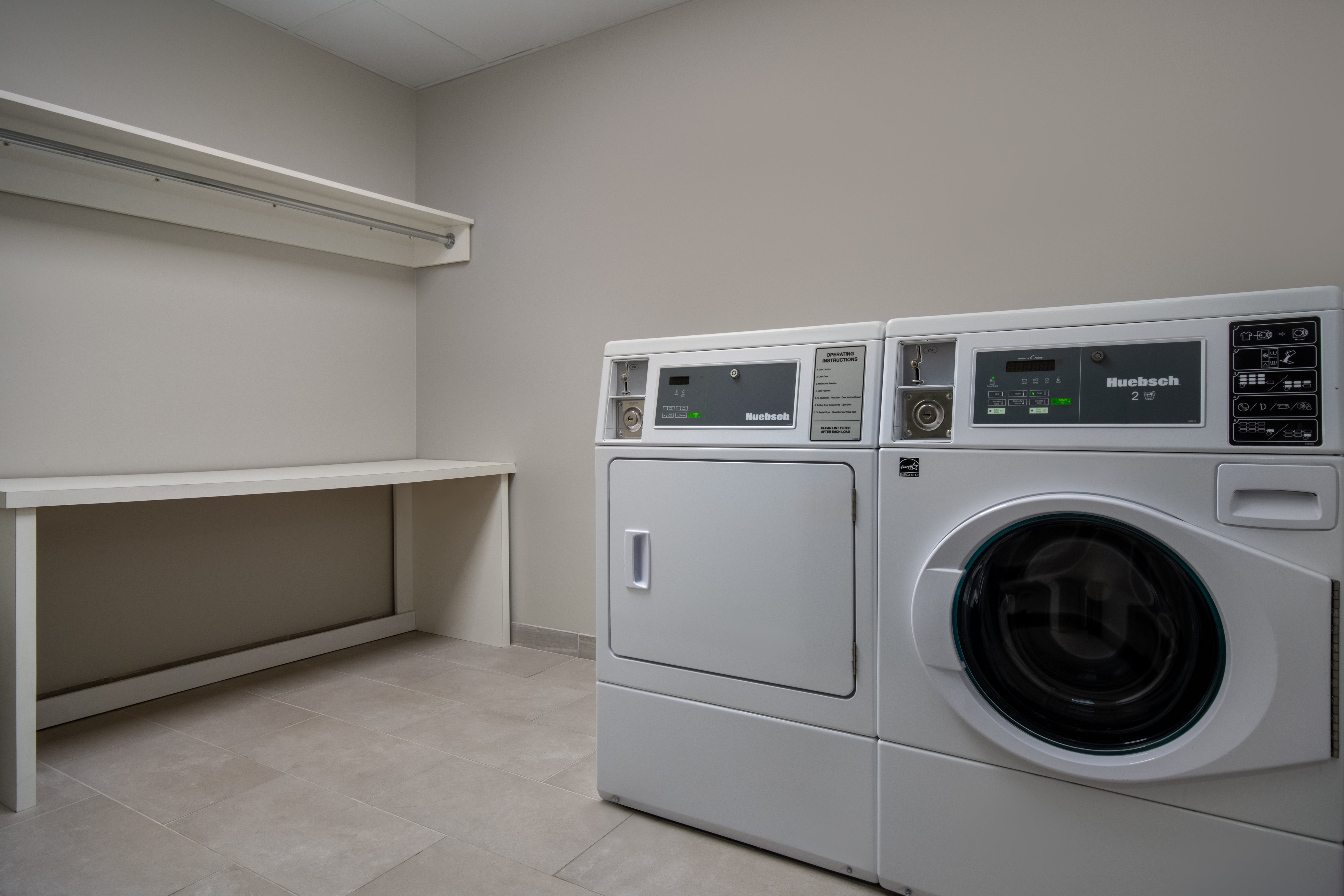 holiday inn express and suites muskegon grand haven