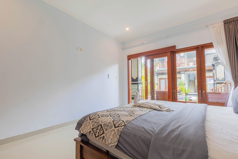 prama beach canggu by the loka