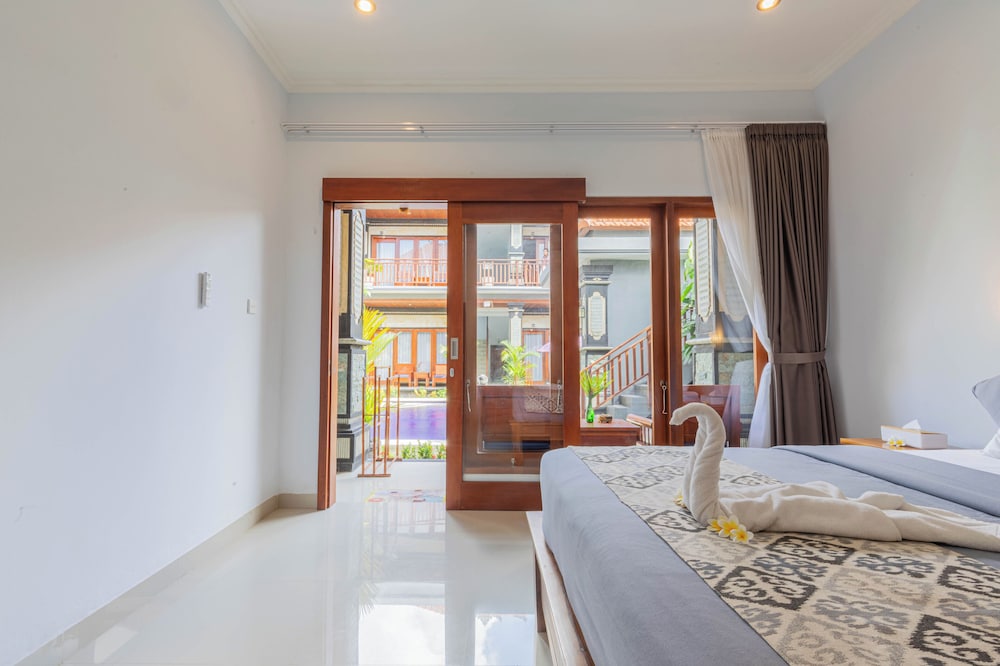 prama beach canggu by the loka