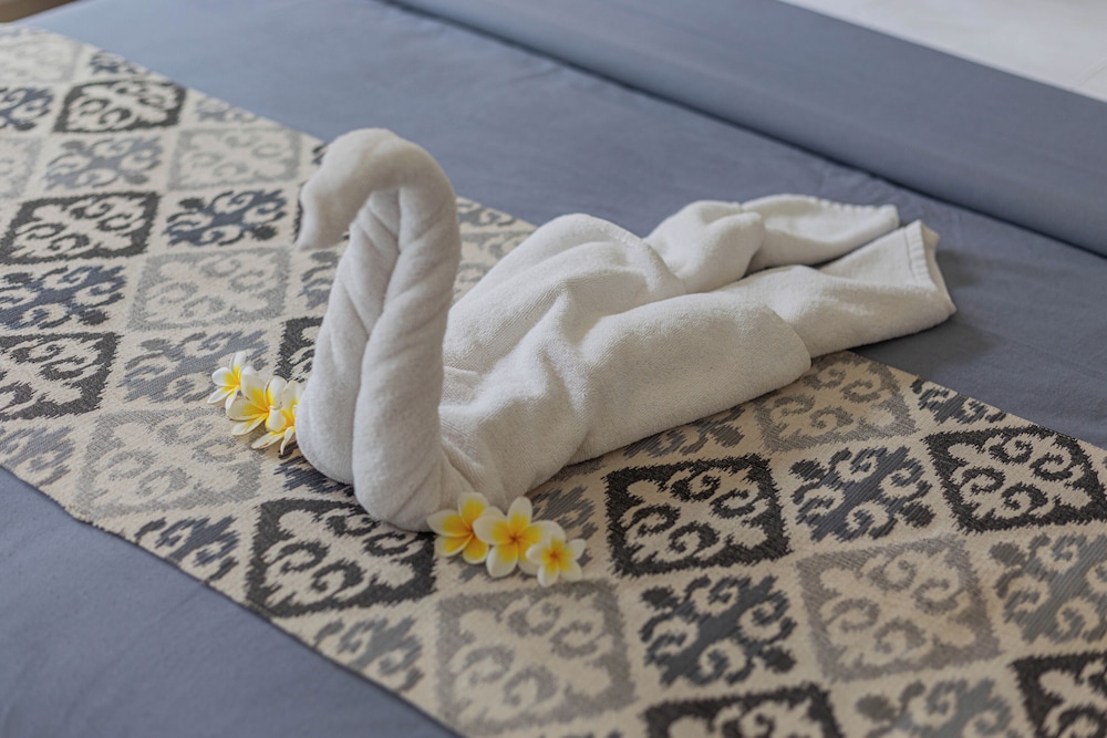 prama beach canggu by the loka