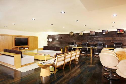 parkroyal serviced suites kuala lumpur