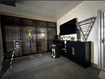 agathas hotel powered by cocotel