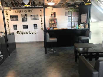 agathas hotel powered by cocotel