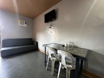 agathas hotel powered by cocotel