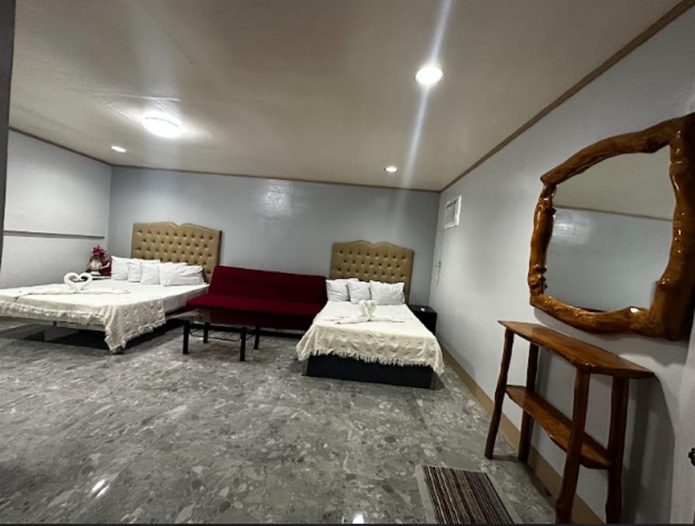 agathas hotel powered by cocotel