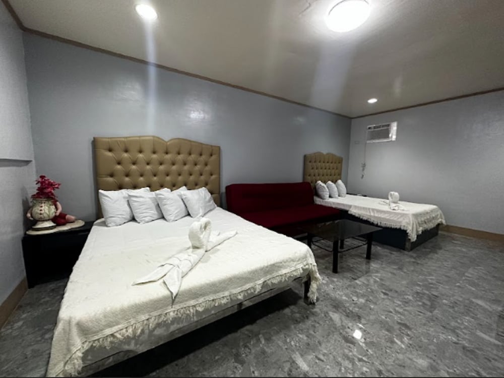 agathas hotel powered by cocotel