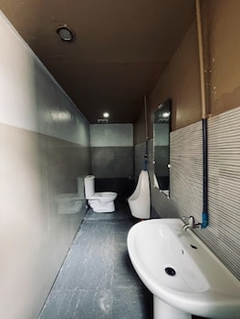 agathas hotel powered by cocotel