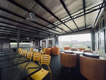 agathas hotel powered by cocotel