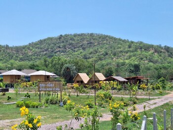koon and nueang farm stay hua hin