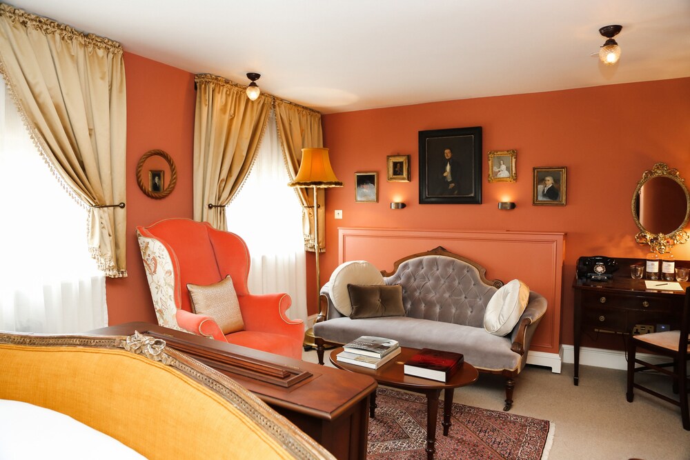 henrys townhouse