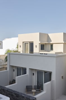 alaso design suites adults only