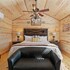 gorgeous cabin on main steps to pacific war museum