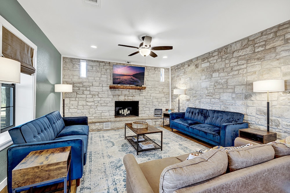 willies house with country views shared party barn