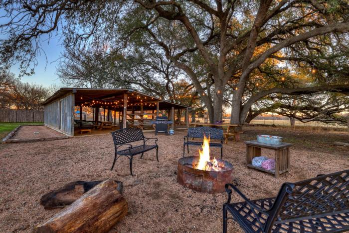willies house with country views shared party barn