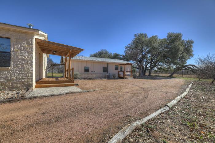 willies house with country views shared party barn