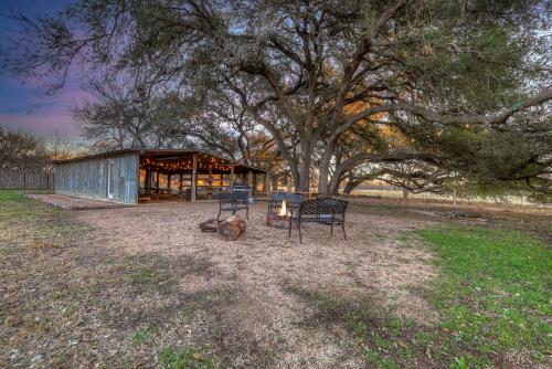 willies house with country views shared party barn