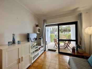 albufeira cosy by homing