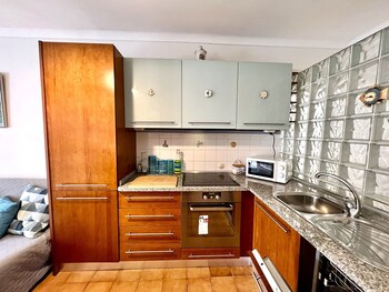 albufeira cosy by homing