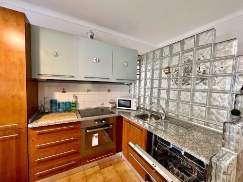 albufeira cosy by homing