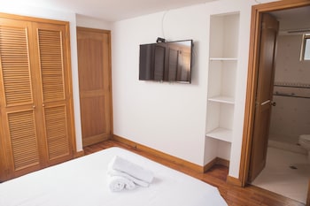 apartamentos alcazar oviedo byhousy host