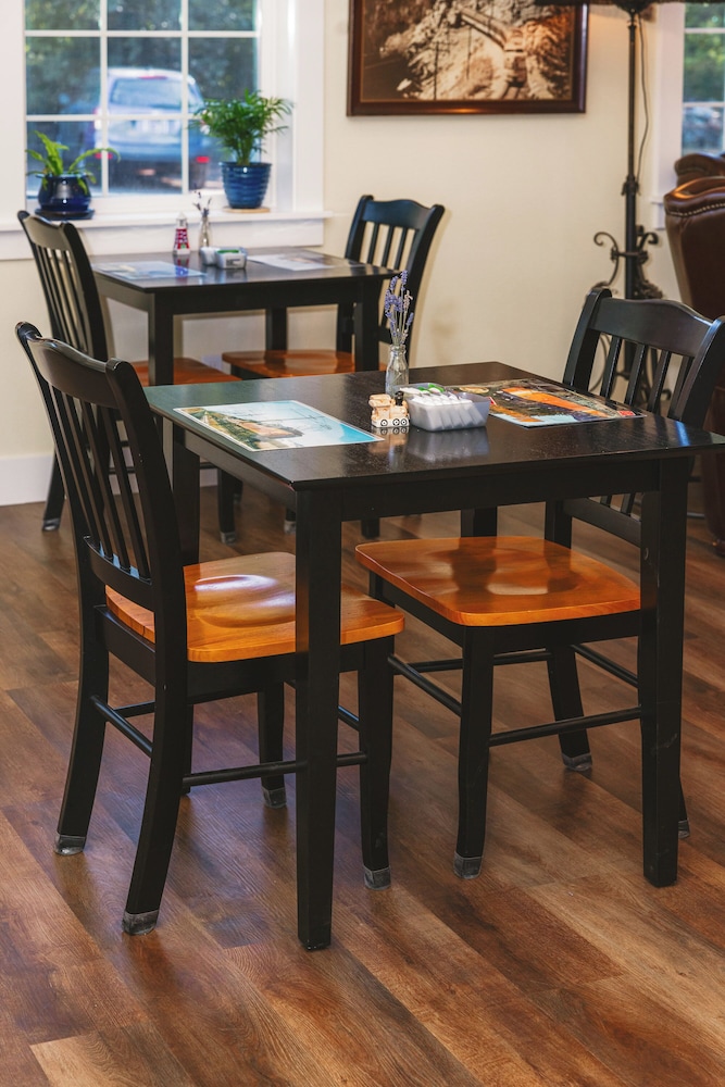 iron horse inn bed and breakfast