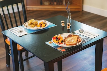 iron horse inn bed and breakfast