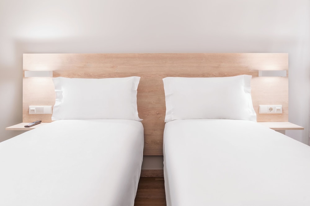 moov hotel lisboa oriente