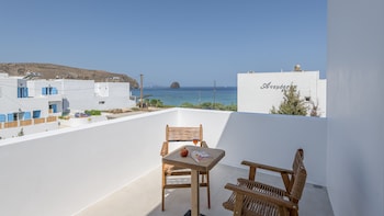 nove milos luxury by estia