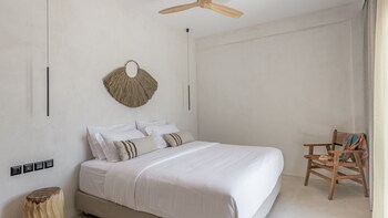 nove milos luxury by estia