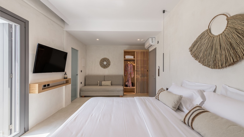 nove milos luxury by estia