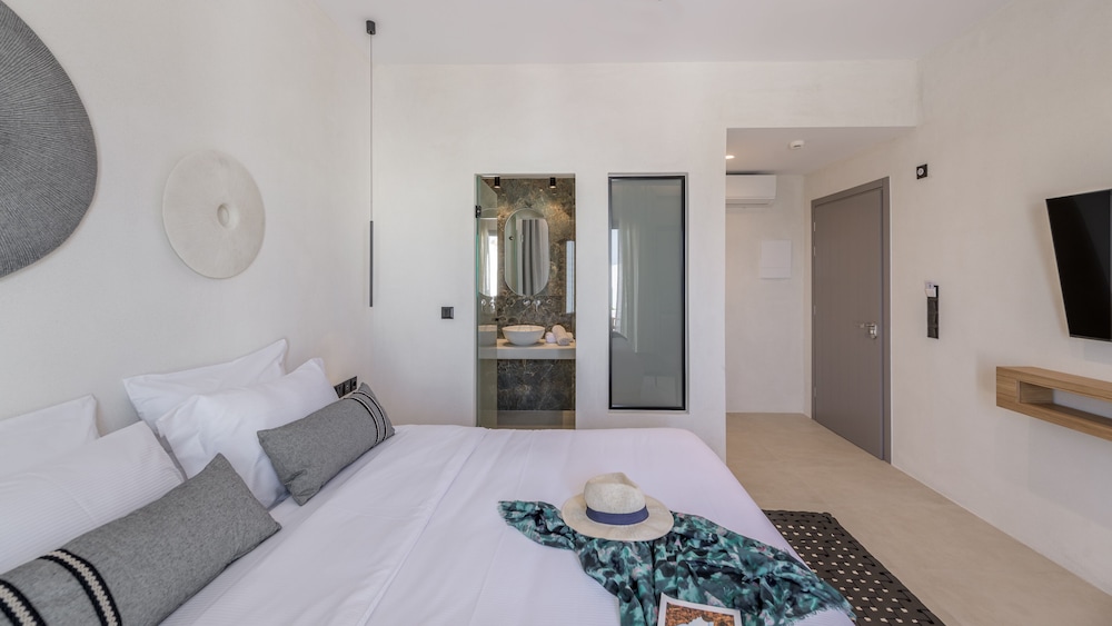 nove milos luxury by estia