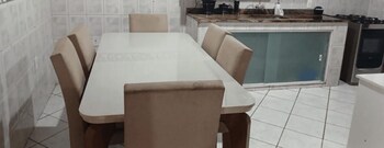 casa praia dos anjos aluguel economico