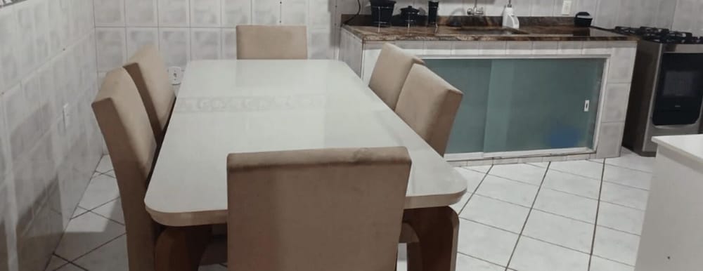 casa praia dos anjos aluguel economico