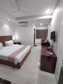 hotel tulsi comfort